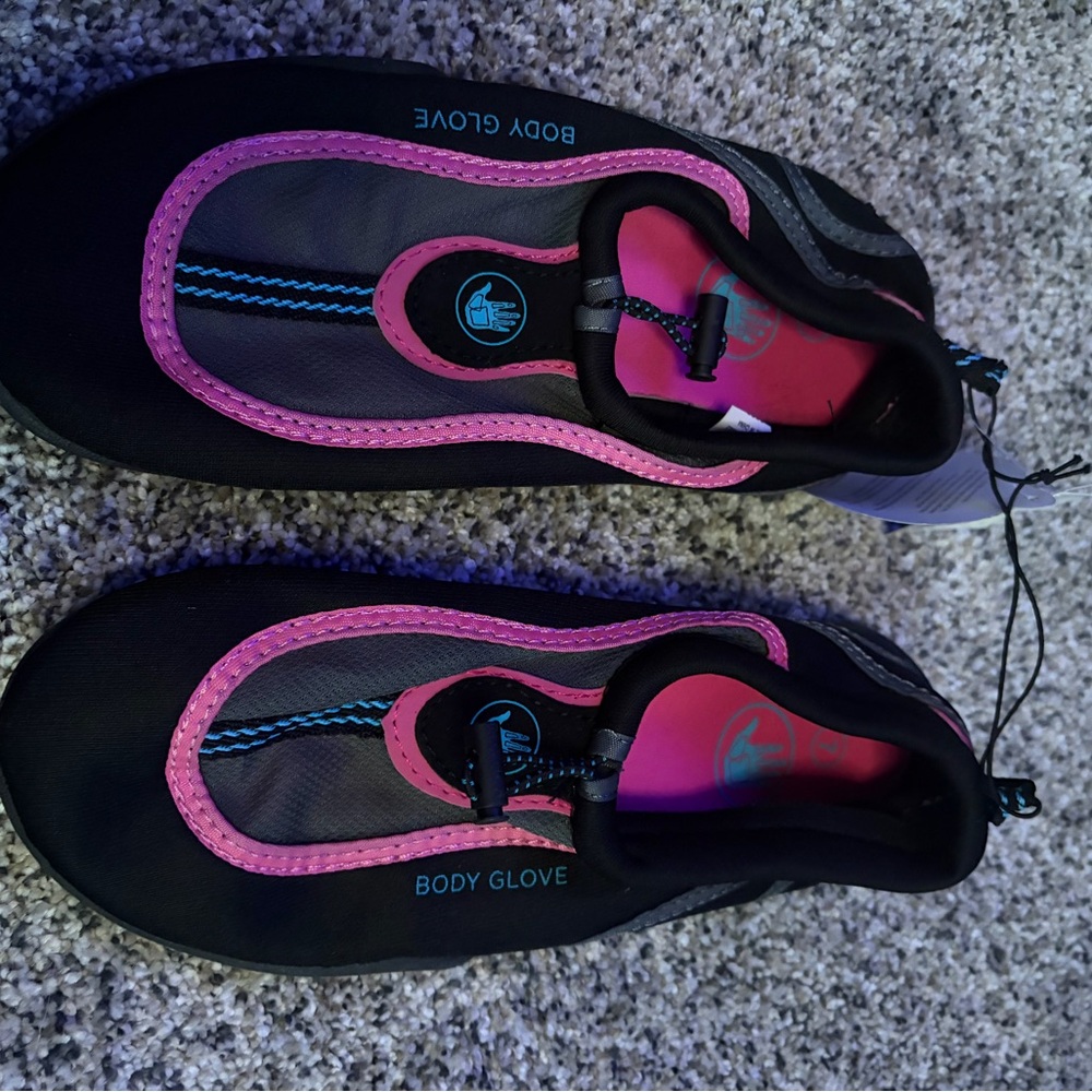 Cabela's Body Glove Black Pink Water Shoes